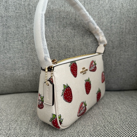 NWT Coach Nolita 19 With Strawberry Print CAL25（Slightly Imperfect Goods） - Picture 2 of 11
